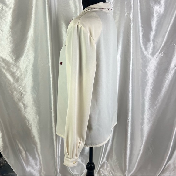 Vintage Embroidered Cream Button Down Shirt | Size 10 | Cottagecore Academia - Picture 15 of 16